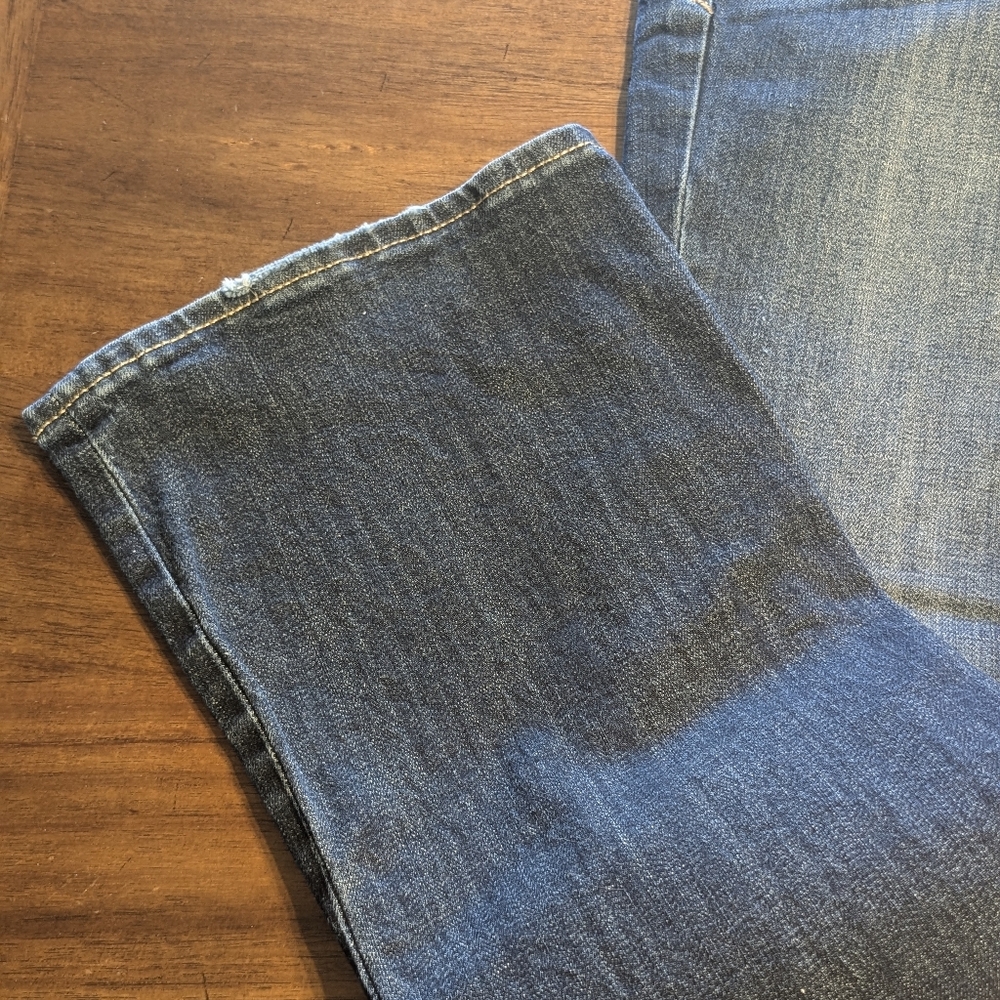 Express Stella Low Rise Bootcut Jeans - Picture 10 of 15